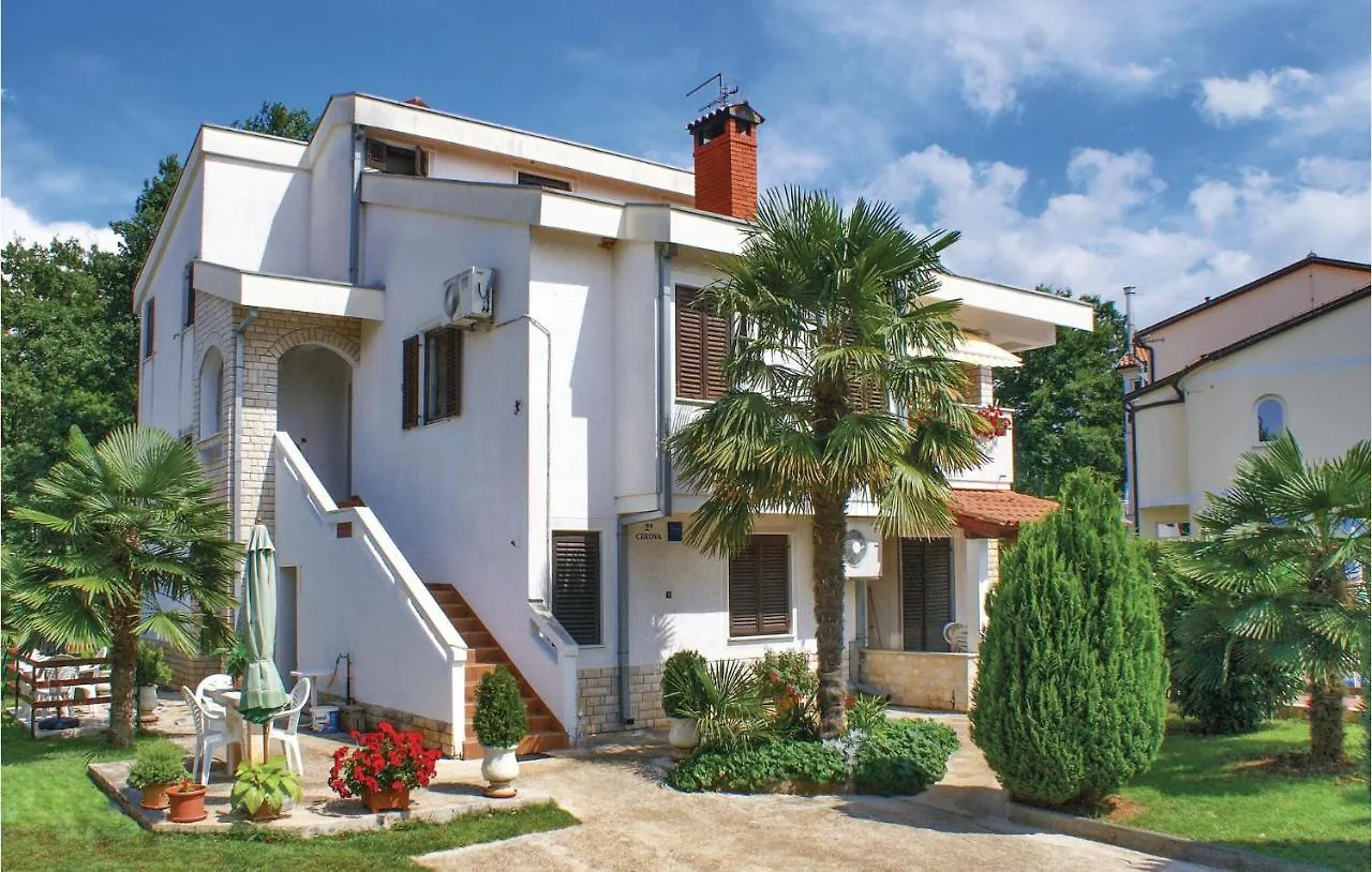 Amazing Apartment In Porec With Wifi