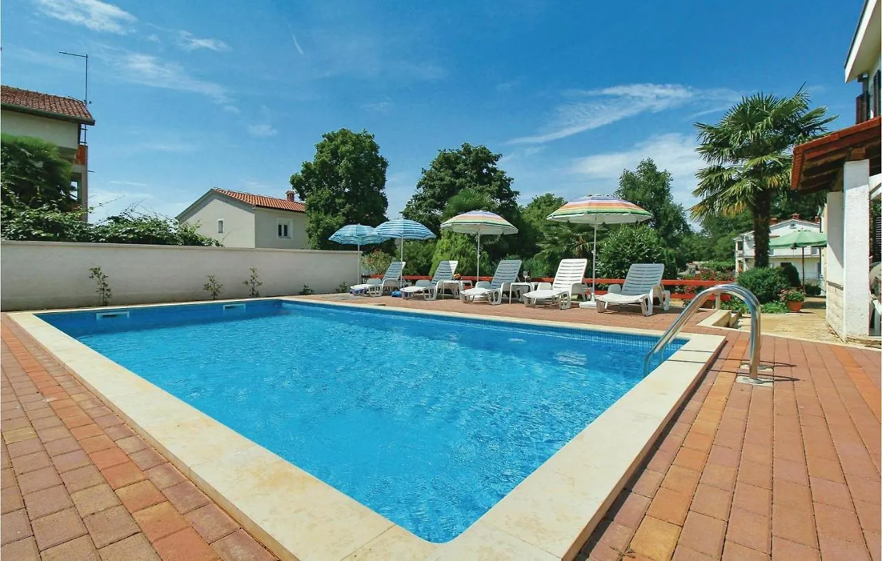 Amazing Apartment In Porec With Wifi