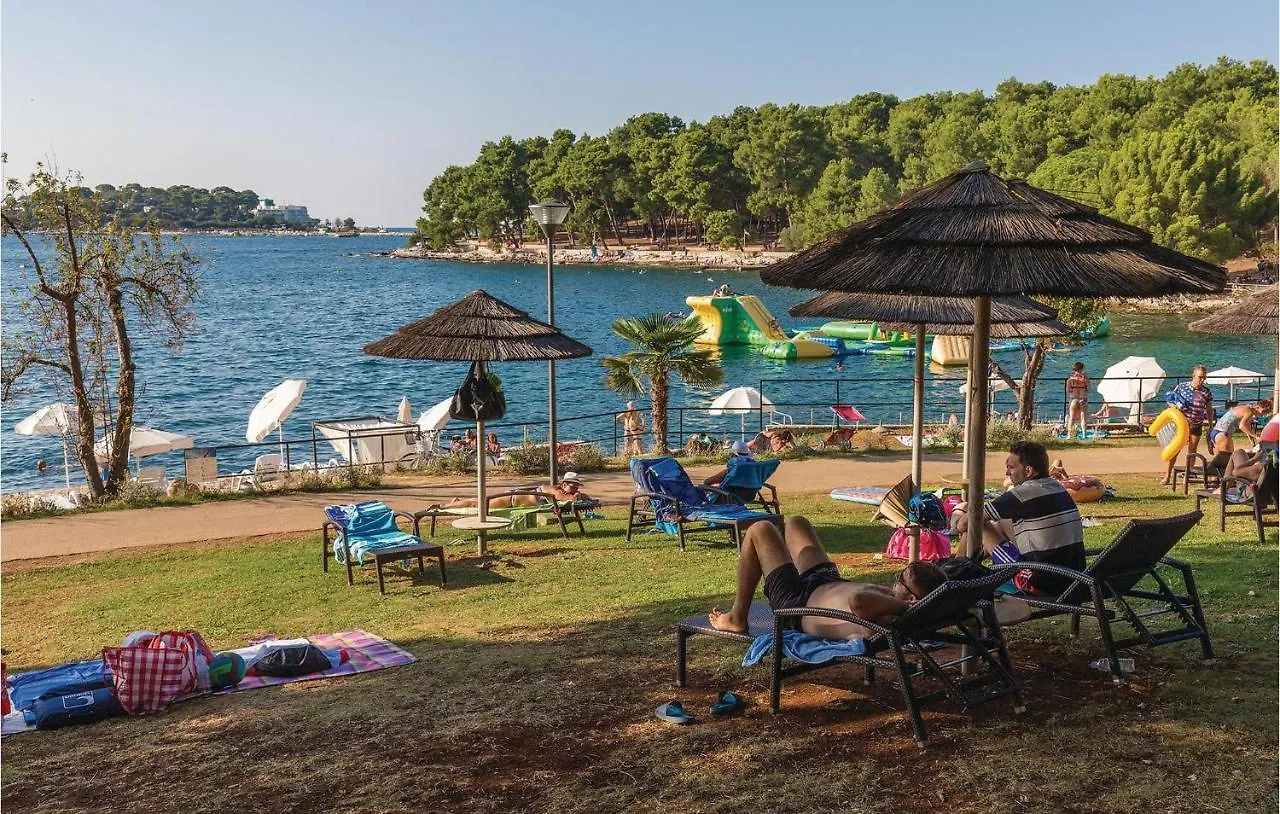 Amazing Apartment In Porec With Wifi